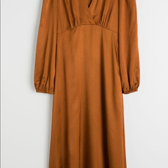 &Other Stories Jacquared Empire Midi Dress… - Picture 2 of 6